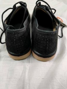 Scented Black Casual Shoes