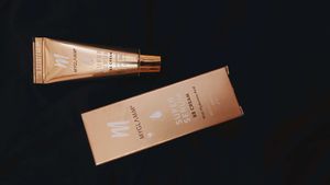MyGlamm Super Serum BB Cream
