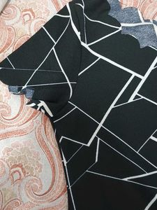 Geometric Print Top