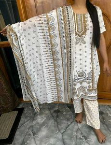 Elegant Printed Kurta Set