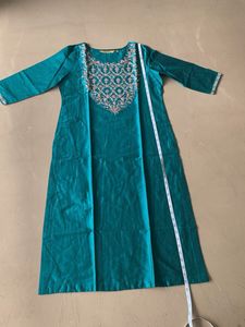 Beautiful Green Kurta With Embroidery