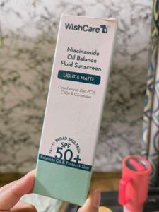 Wishcare Niacinamide Oil Balance Fluid Sunscreen