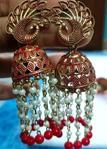 Jhumkaa