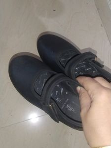 Kg Students Shoes