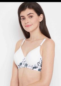 Clovia Lightly Padded Bra