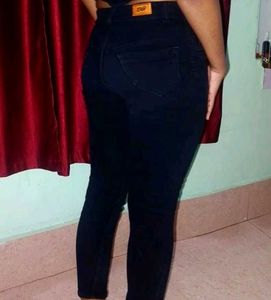 Dark Wash Skinny Jeans