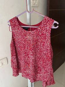 Simply Styled Sleeveless Top