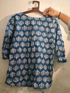 Leaf Print Blue Top