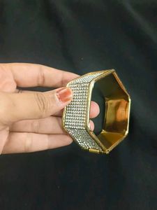 Sparkling Gold Bracelet