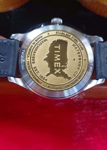 TIMEX Gents American DocumentsWatch TW2R82700