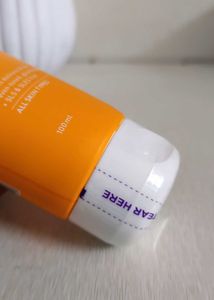 🧡 DOT &amp; KEY Vitamin C + E Gel Facewash 🧡