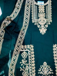Pakistani Suit