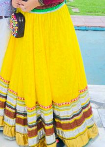 yellow Ethantic skirt