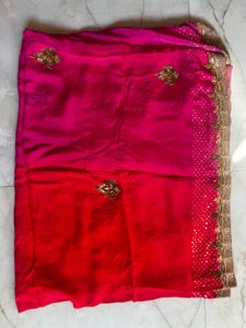 Elegant Red &amp; Pink Saree with stitched blouse💕😘�