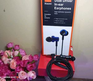 Mi Dual Driver Earphones
