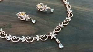 Elegant Rose Gold Jewelry Set