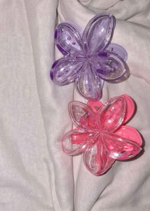 PASTEL FLORAL HAIR CLAW CLIPS