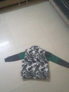 Boys Camo Padded Vest