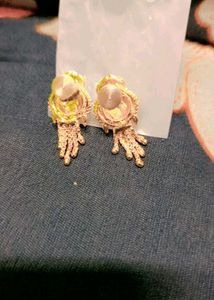 Earrings For Women Like Gold