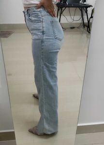 straight Jeans