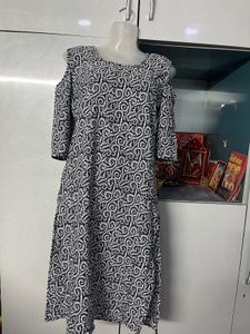 🔥SALE🔥off Shoulder Kurti