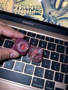 Huda Beauty Baby Blush Duo in Shade Strawberry Cre