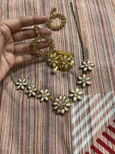 Jewelry Set: Necklace &amp; Earrings