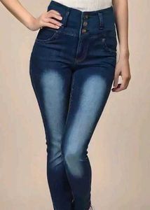 Stylish High-Waisted Jeans