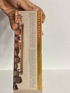 Urban Decay Naked3 Eyeshadow Palette – Pre-loved