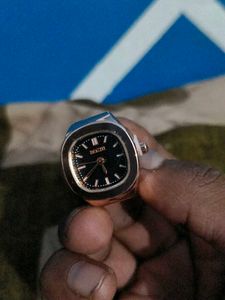 figure watch gifting 1 year warranty