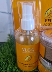 VLCC Pediglow Foot Care Kit