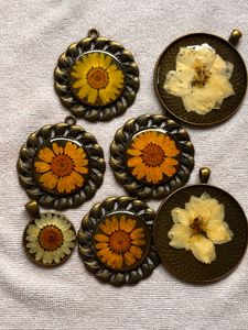 Handmade Floral Resin Bezel