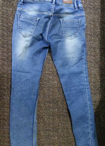 Women's Skinny Blue Jeans