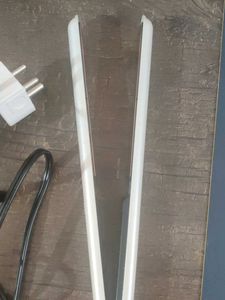 Almost Famous Premium Titanium Straightener
