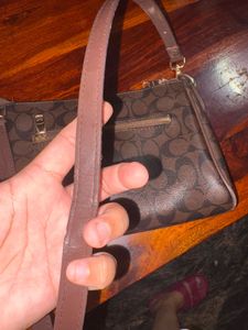 🔻Coach sling  Bag