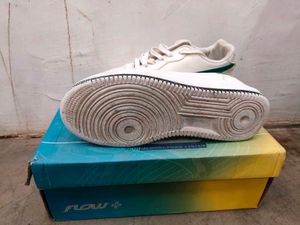 used sneakers | Running Shoes