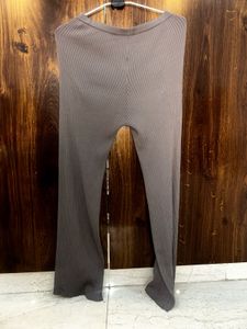 Ribbed Flare Leggings