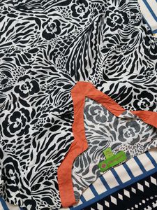 Island Republic Women Black White Print Tunic Top