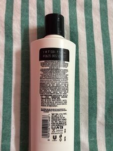 TRESemme Keratin Smooth Set accept shampoo
