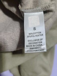 Fear of God Essentials Comfortable Zip-Up Hoodie n