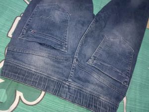 A Jeans For Girls