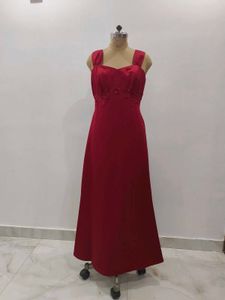Elegant satin Gown