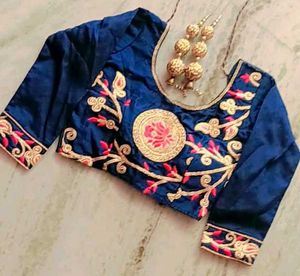 Embroidered Lehenga Choli Set