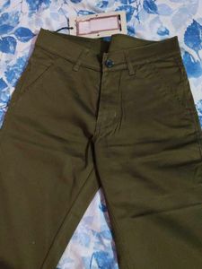Light Brown Chinos - Men&#39;s Size