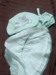 Cute 3-Piece Baby Girl Outfit