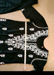 Chikankari Kurta Pant Set