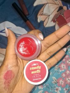 lip liner and balm comb