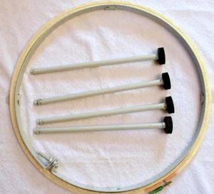Aari Stand 18&#34; Inch