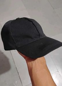 Black Baseball Cap