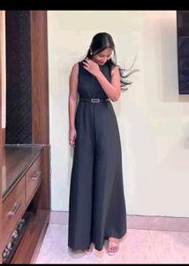 TOKYO TALKIES Black Solid Basic Jumpsuit